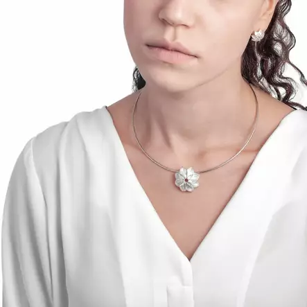 Lumoava Hurma korvakorut 1 - Hopeiset korvakorut - 546100000 - 2