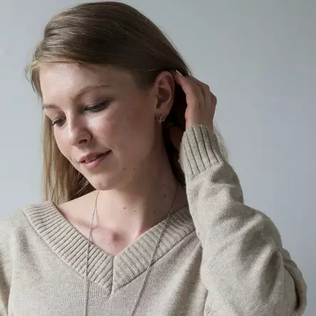 Lumoava Silmu iso korvakoru - Hopeiset korvakorut - 543310000 - 2