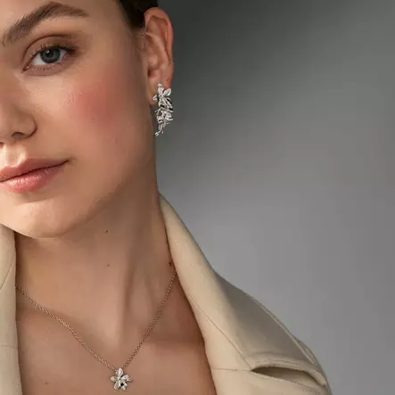 Lumoava Liza korvakorut L54249700000 - Hopeiset korvakorut - L54249700000 - 2