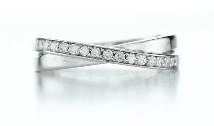 Hopeinen sormus zirkoneilla. - Hopeiset sormukset - CR10508-160 - 1