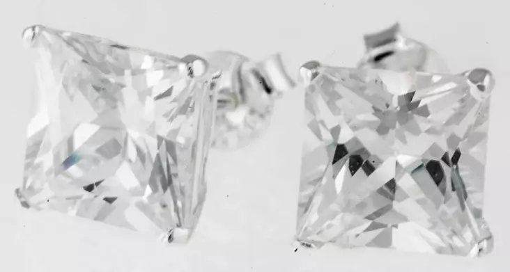 Teräskorvis 8x8 mm tappi - Teräksiset korvakorut - E618-5 - 1