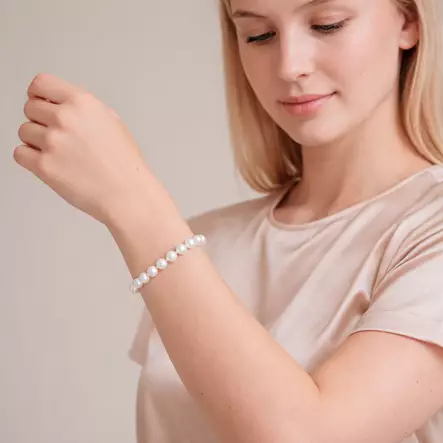 Helmiranne 6-6½mm AAA valkoinen hopealukolla 19cm - Helminauhat ja helmikorut - PB-001-3A-6-19 - 2