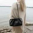 AARNI Linne Clutch-laukku Musta - Laukut - LINNE-MUSTA - 4